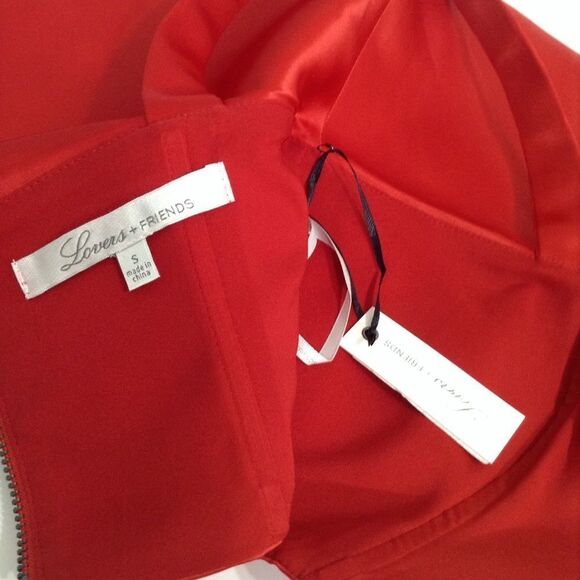 Lovers + Friends Adrienne Top Rare Red NWT Sz S - Picture 5 of 8
